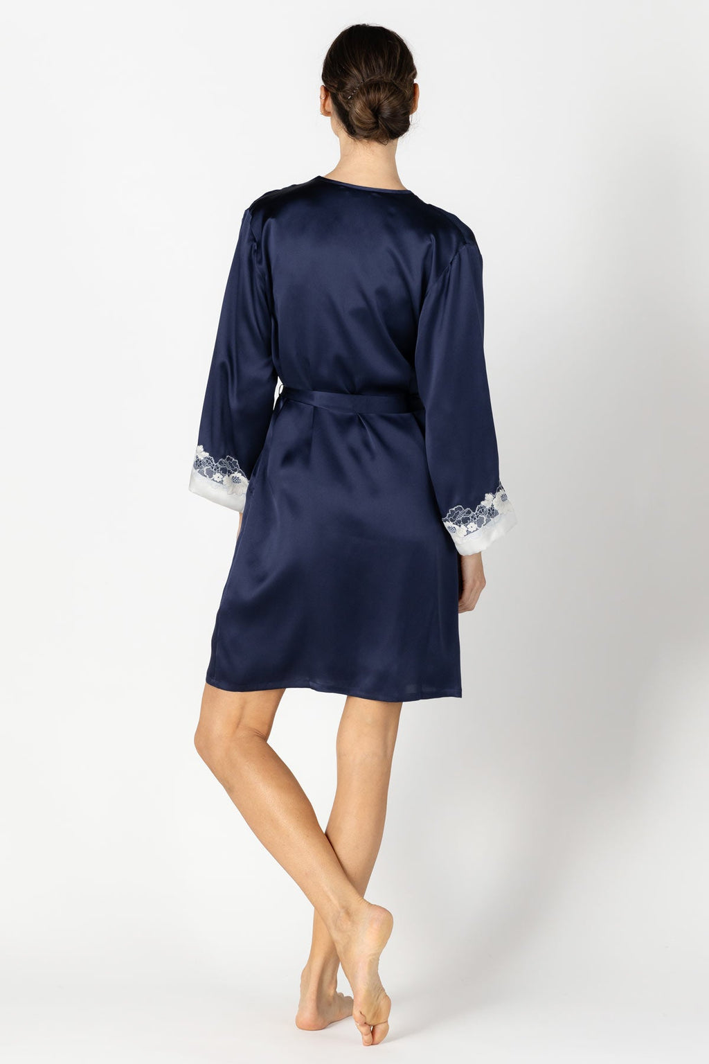 Marisa Charming Short Silk Kimono