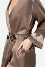 Morgan Iconic Short Silk Robe