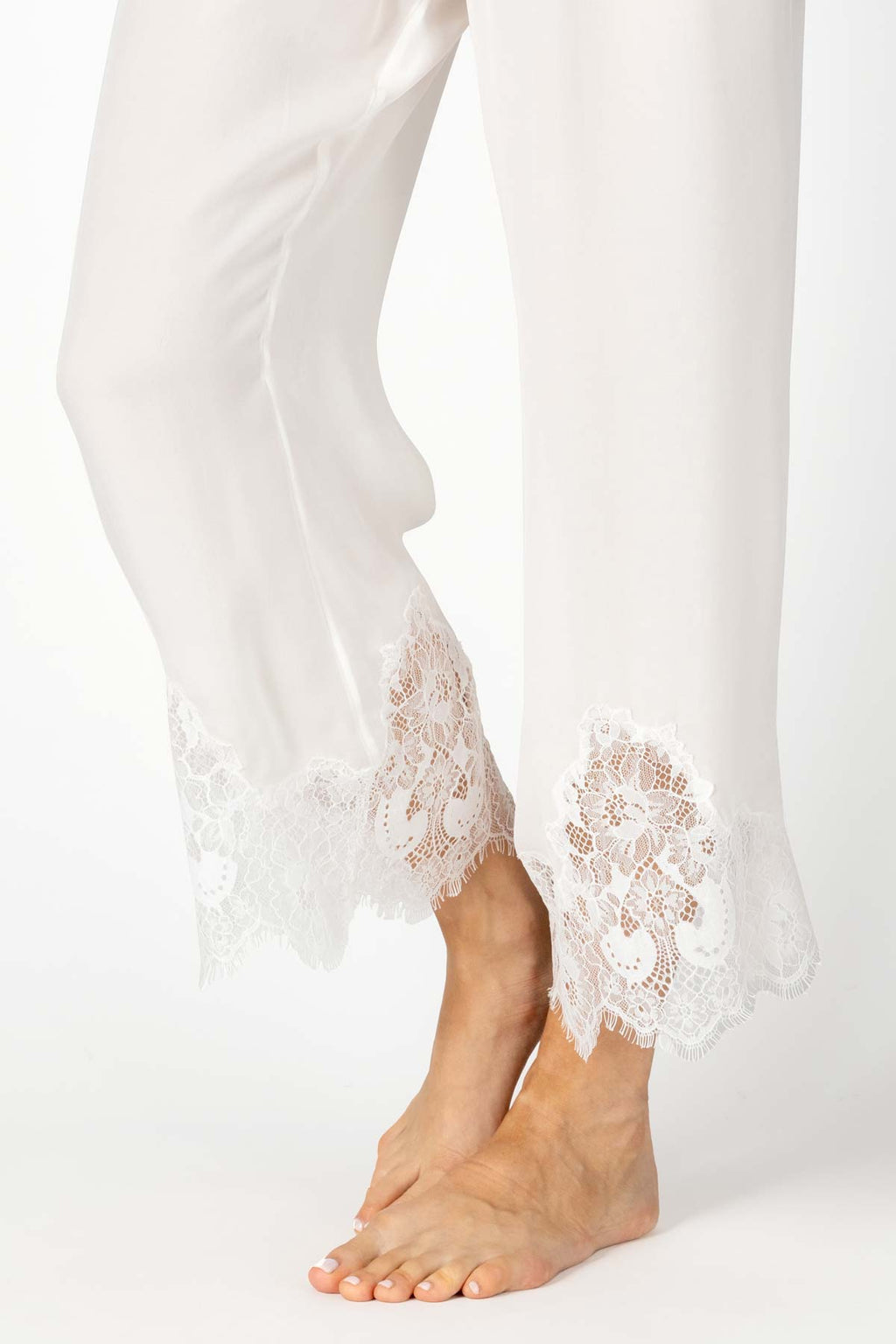 Nina Love T-Shirt & Cropped Pant Set