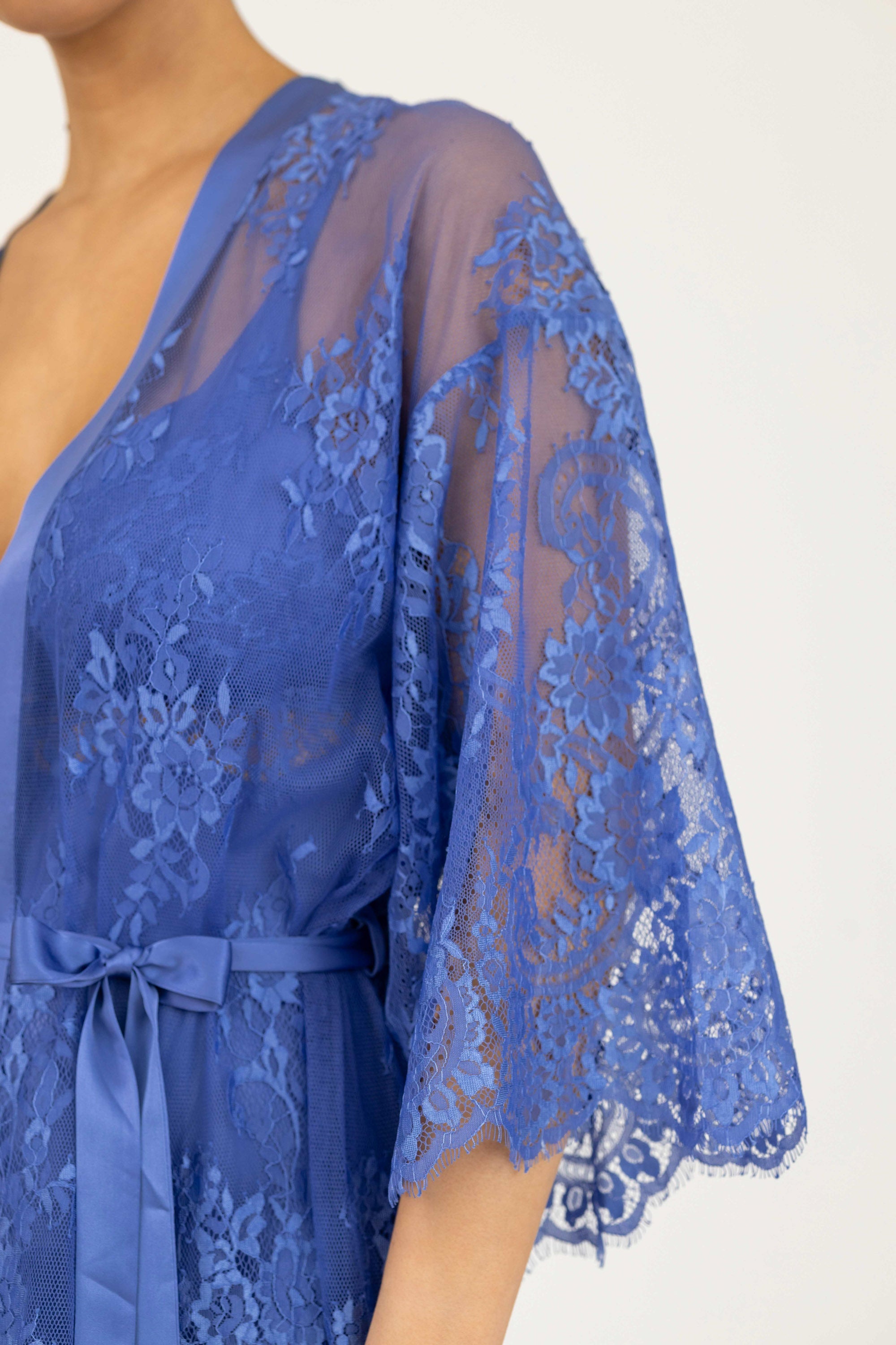 Hailey Love Short Lace Robe