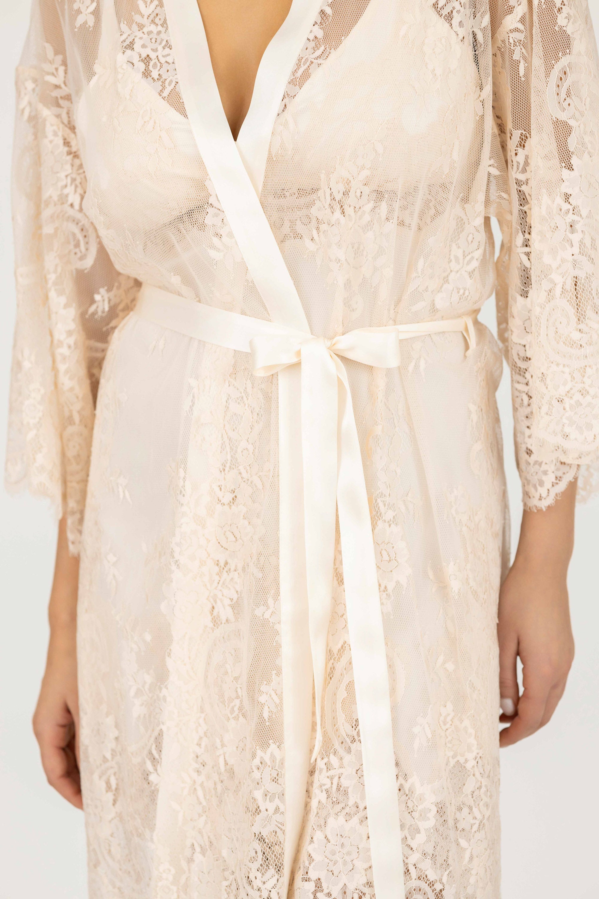 Hailey Love Short Lace Robe