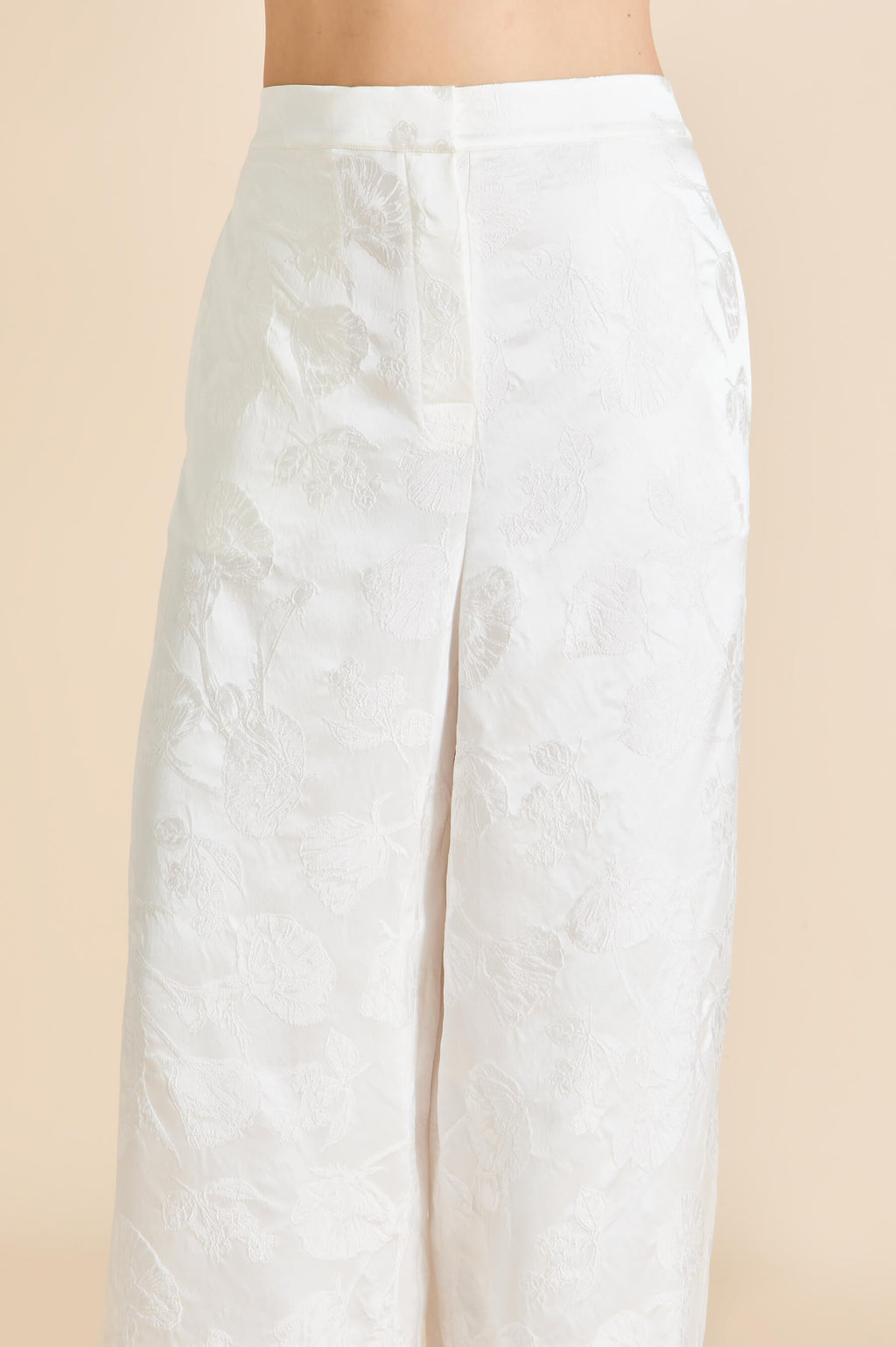 Bianca Liliana Ivory Floral Pajamas in Silk Jacquard