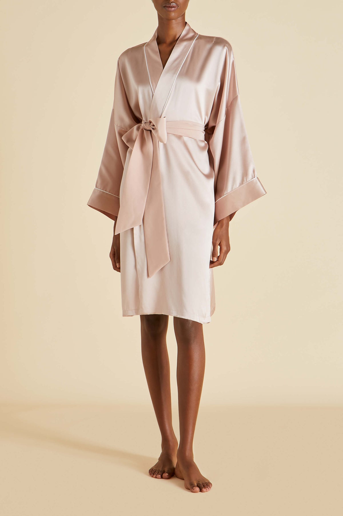 Mimi Oyster Ivory Robe in Silk Satin