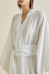 Queenie Ivory White Robe in Silk Crêpe de Chine
