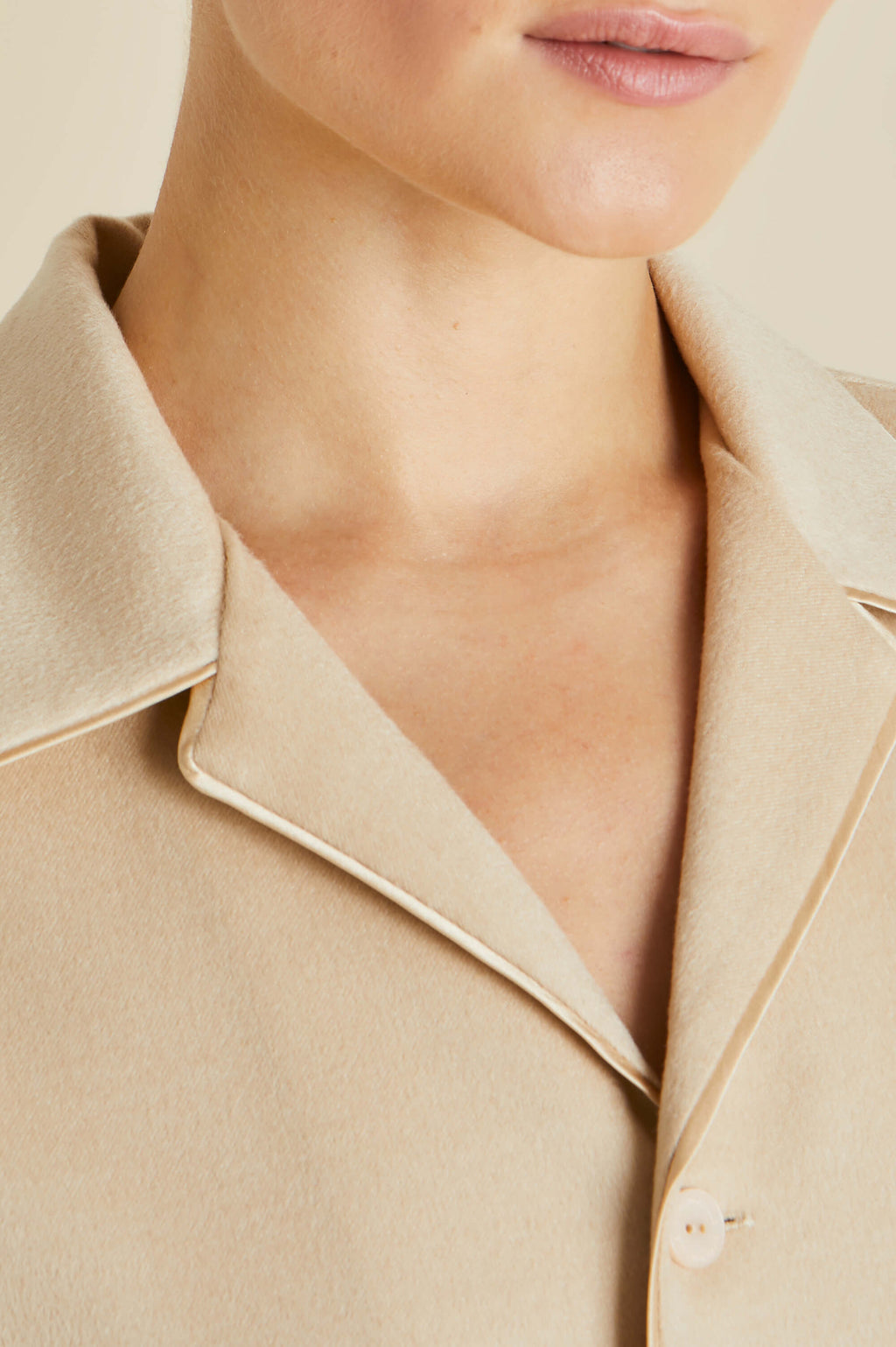 Vanderbilt Muscat Beige Pajamas in Cashmere