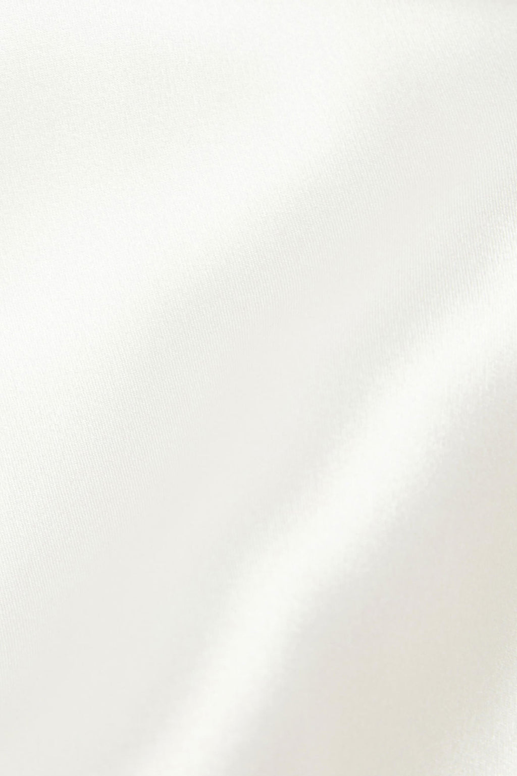 Queenie Ivory White Robe in Silk Crêpe de Chine