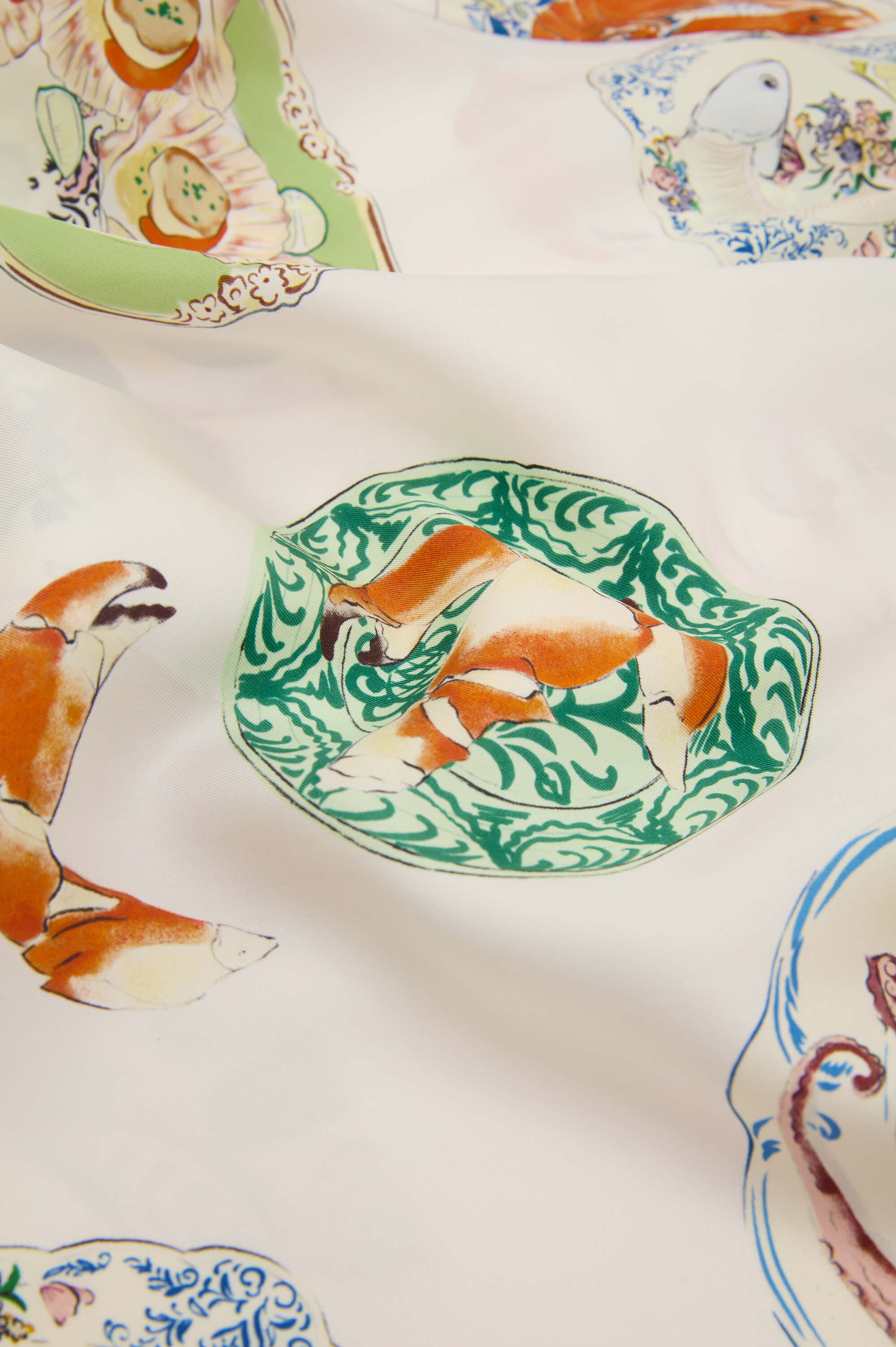 Sabine Córdoba Ivory Seafood Robe in Silk Twill