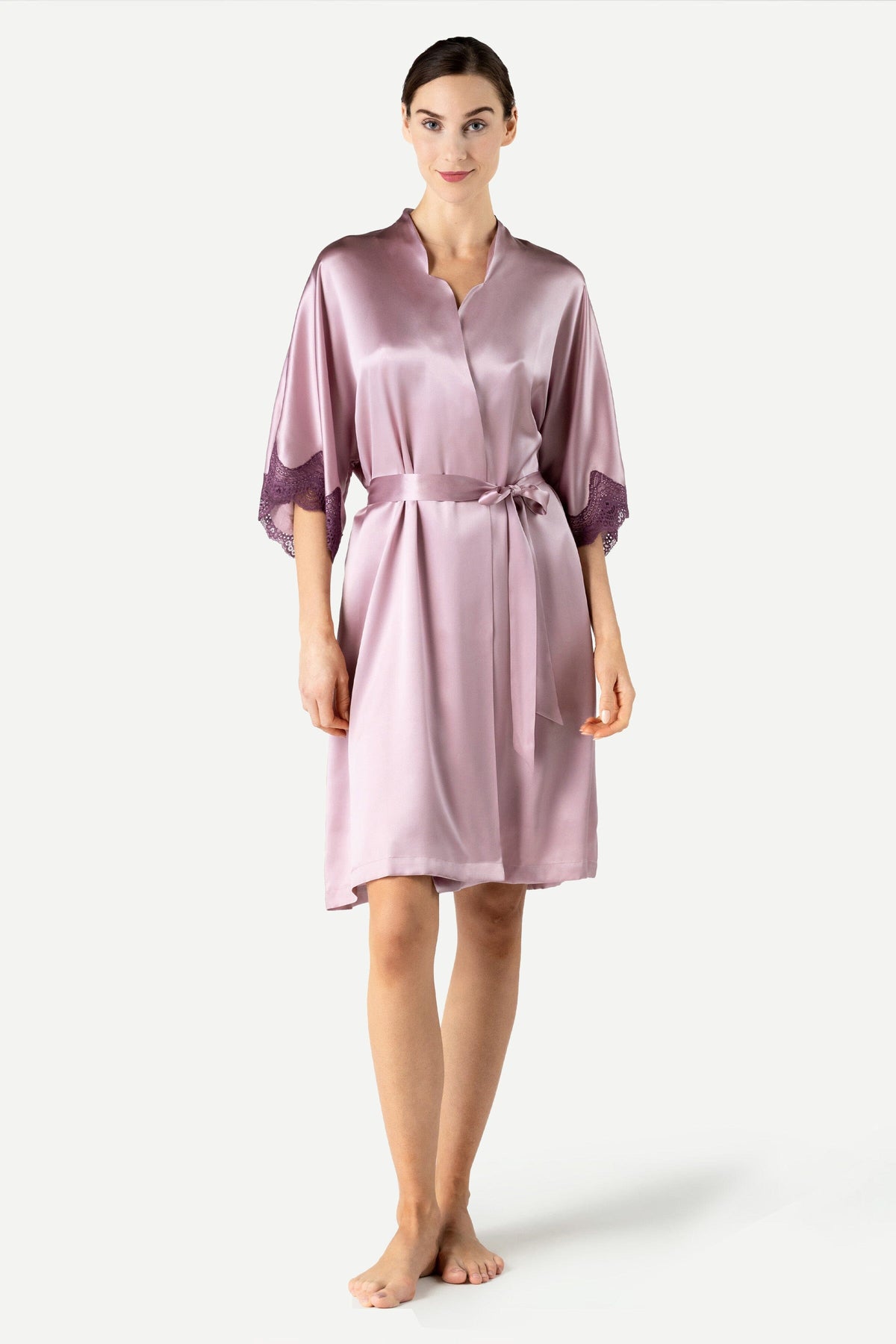 Raquel Feminine Lounge Midi Silk Kimono
