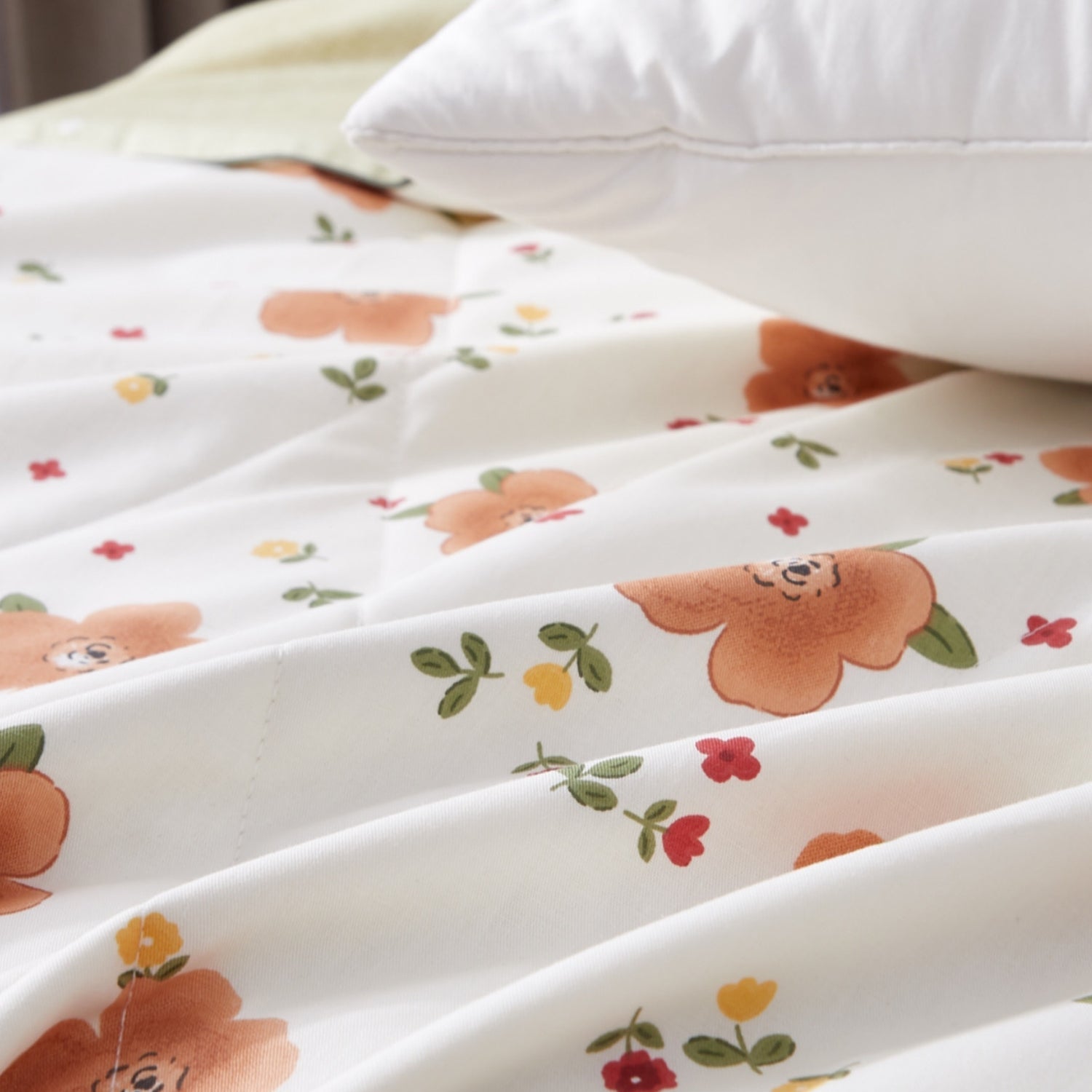 Floral Summer Silk Cooling Blanket