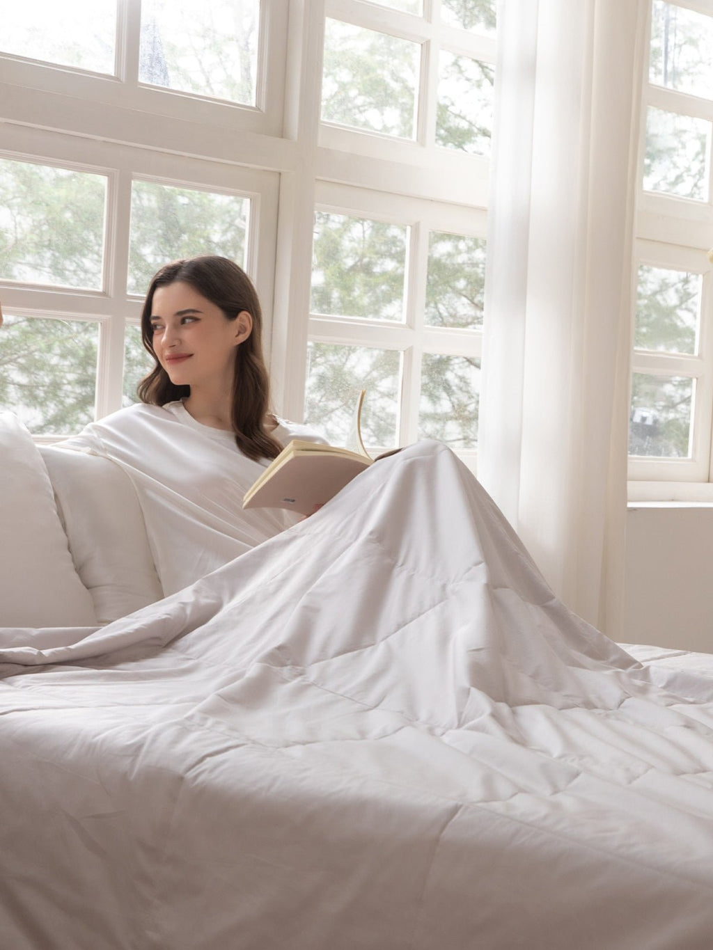 Summer Lightweight Washable Silk Filled Comforter