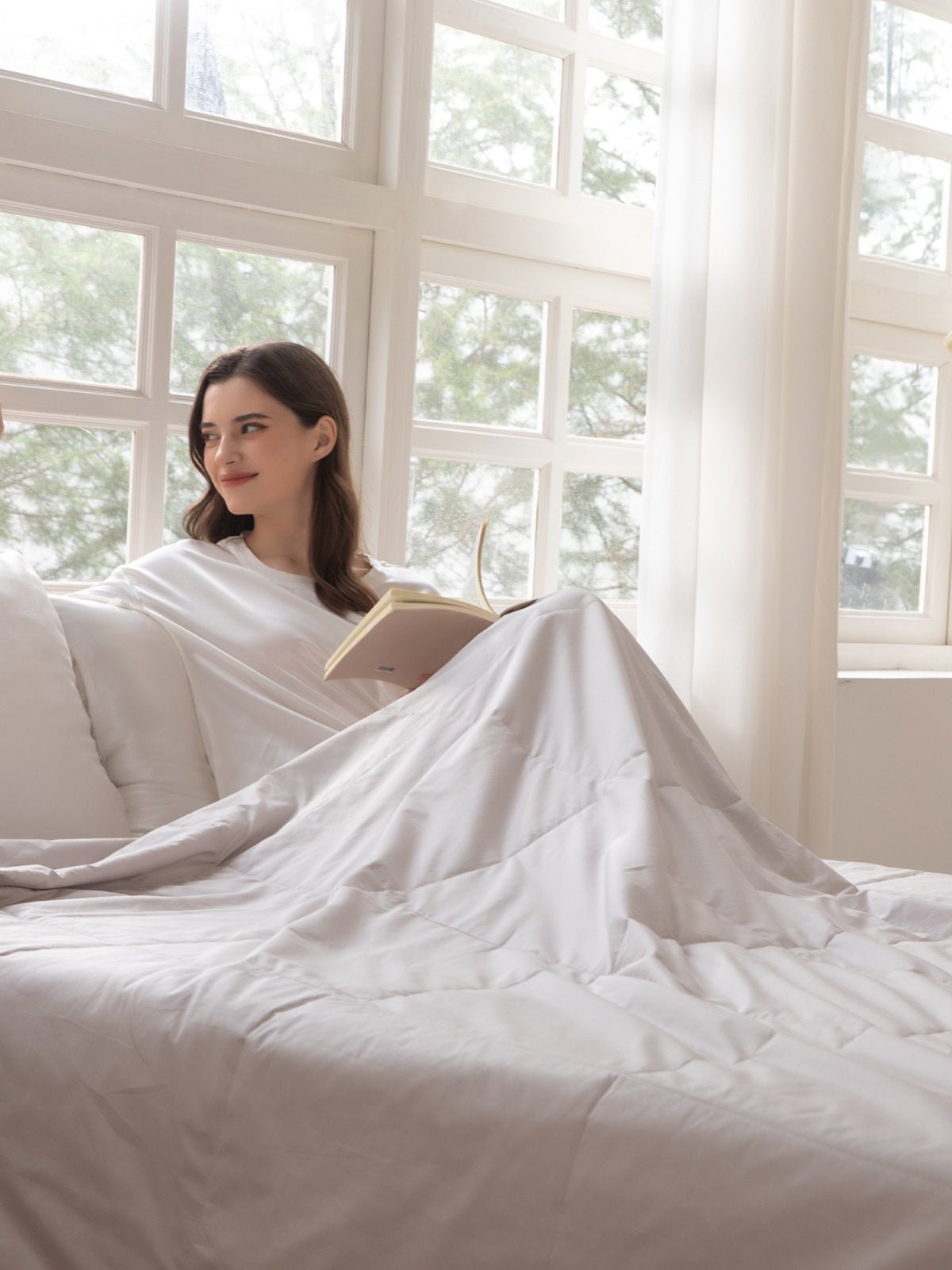 Summer Lightweight Washable Silk Filled Comforter