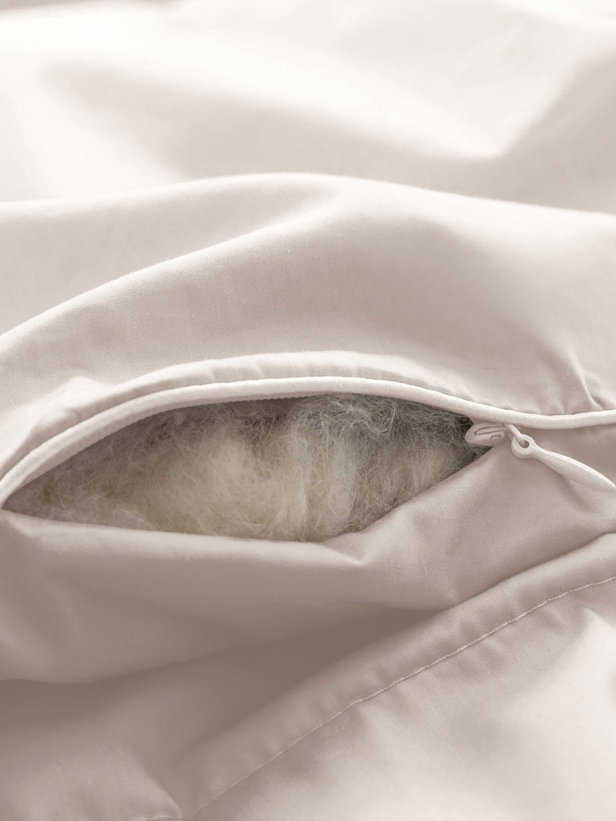 Summer Lightweight Washable Silk Filled Comforter