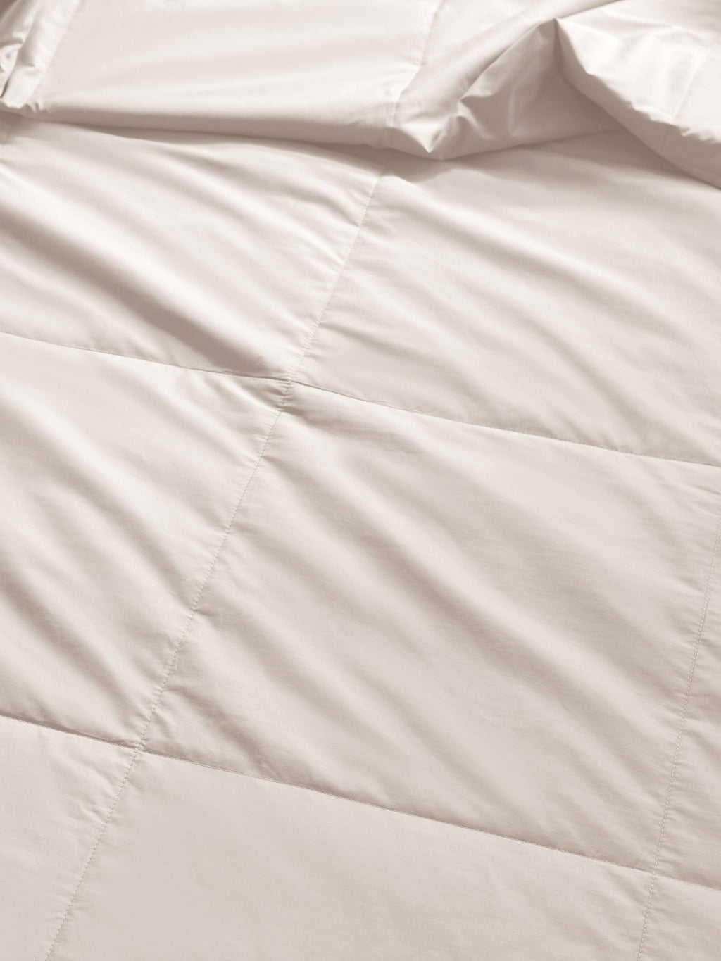 Summer Lightweight Washable Silk Filled Comforter