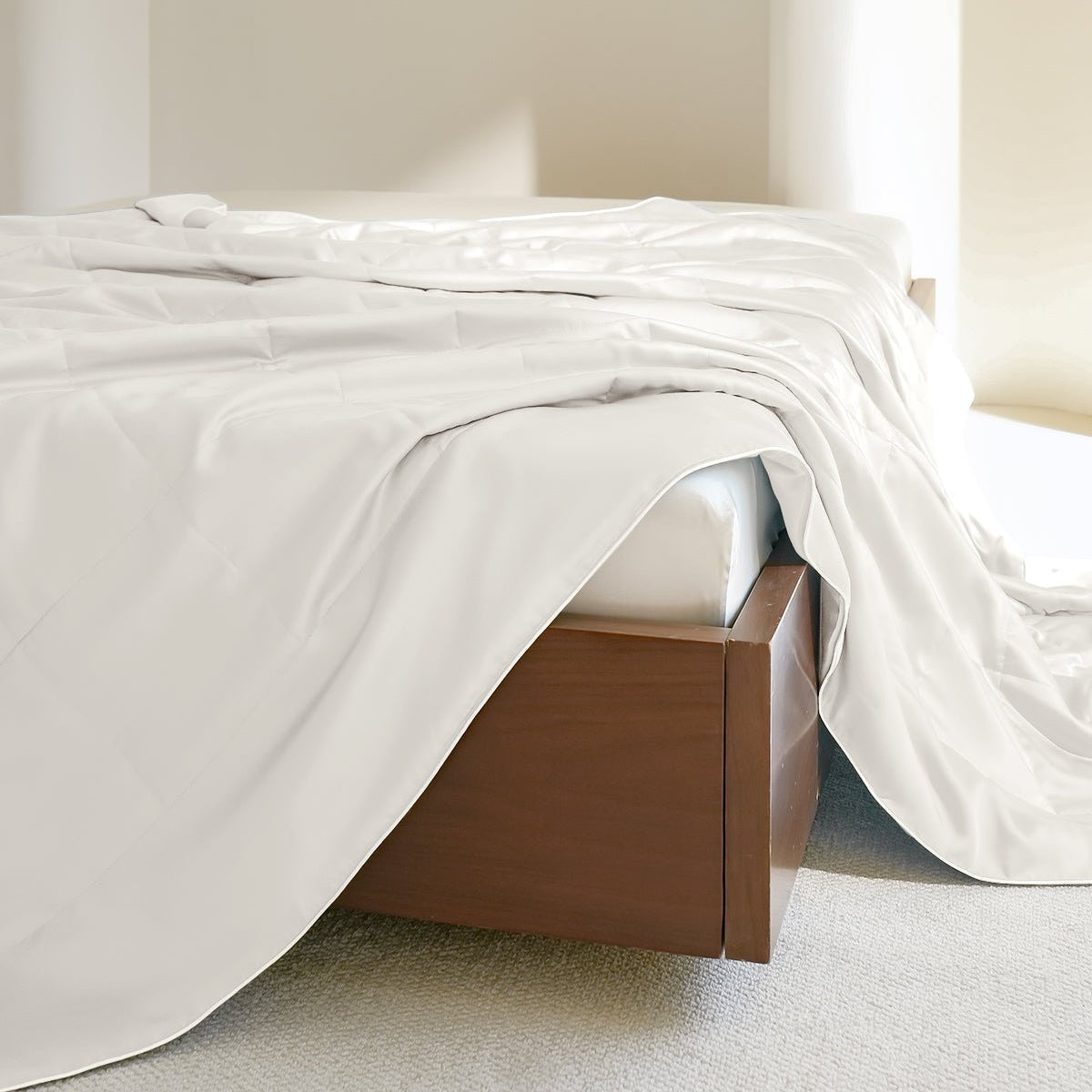 TENCEL™ Lyocell Silk Filled Cooling Blanket