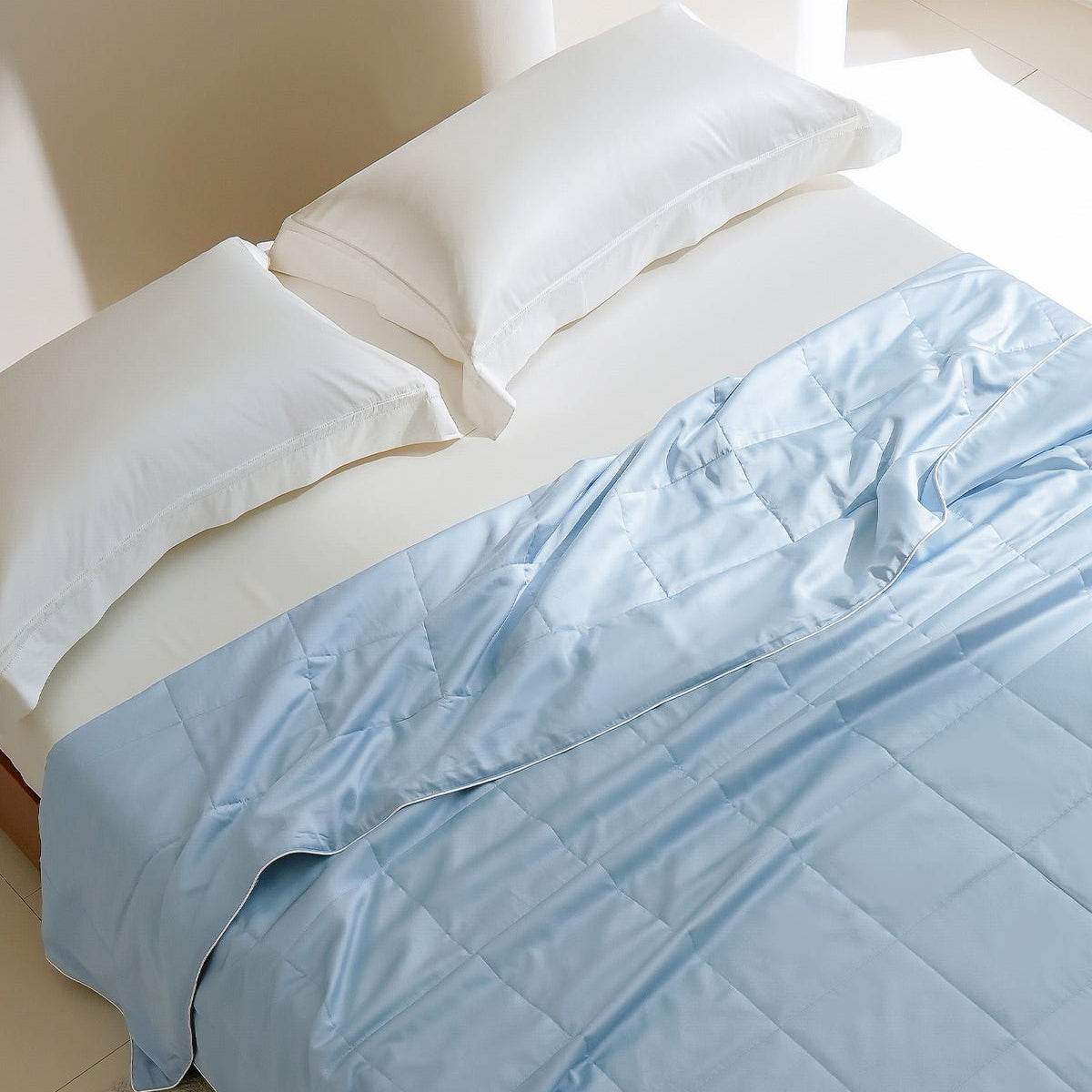 TENCEL™ Lyocell Silk Filled Cooling Blanket