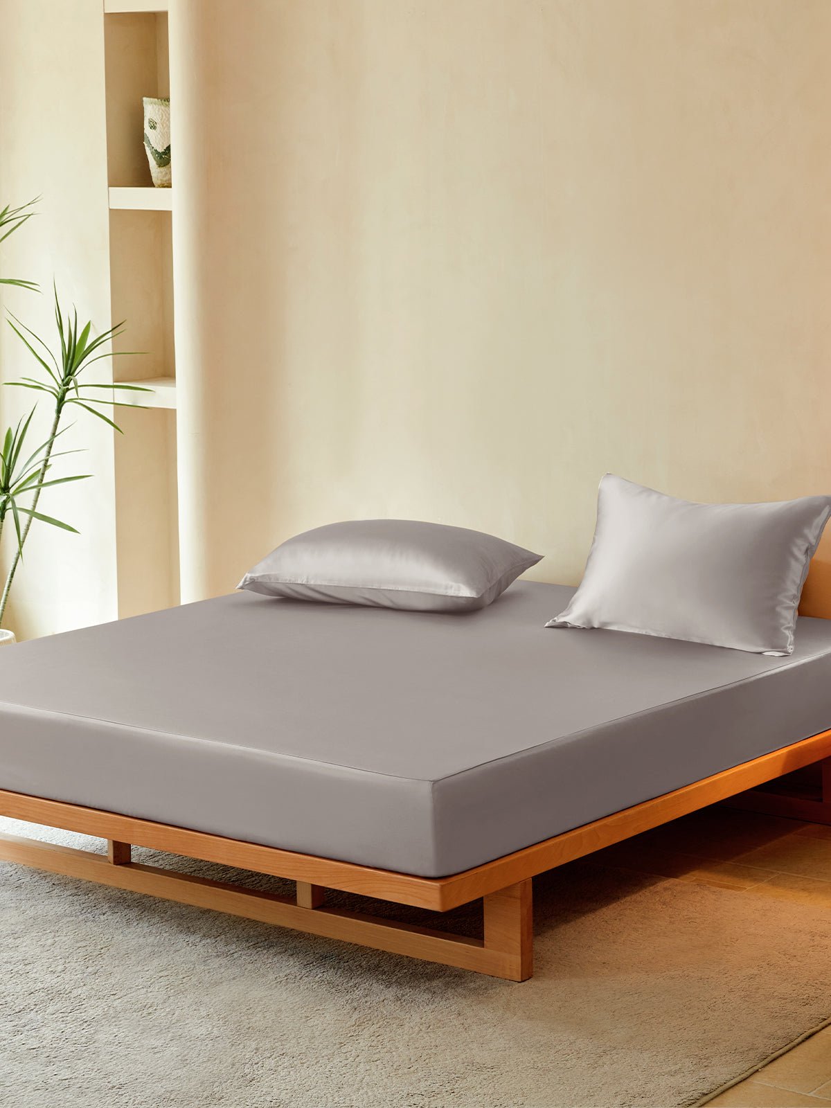 Vegan Silk Fitted Sheet Set