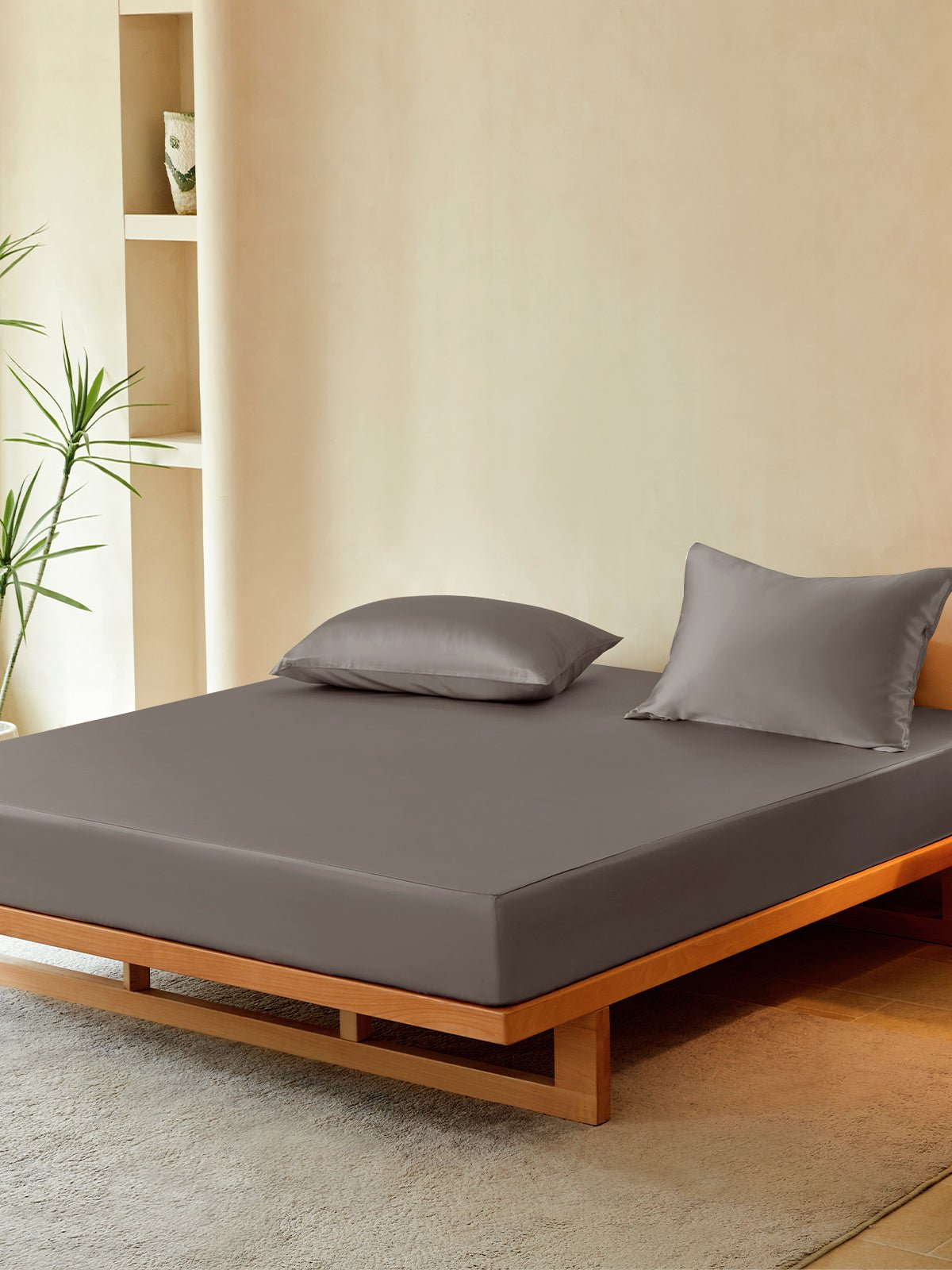 Vegan Silk Fitted Sheet Set