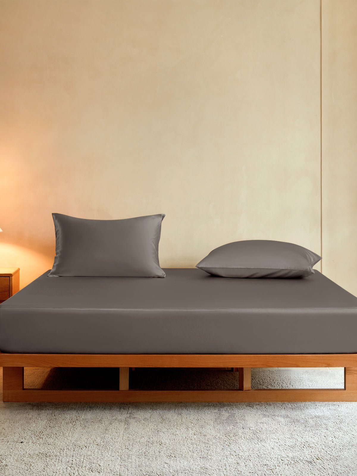 Vegan Silk Fitted Sheet Set