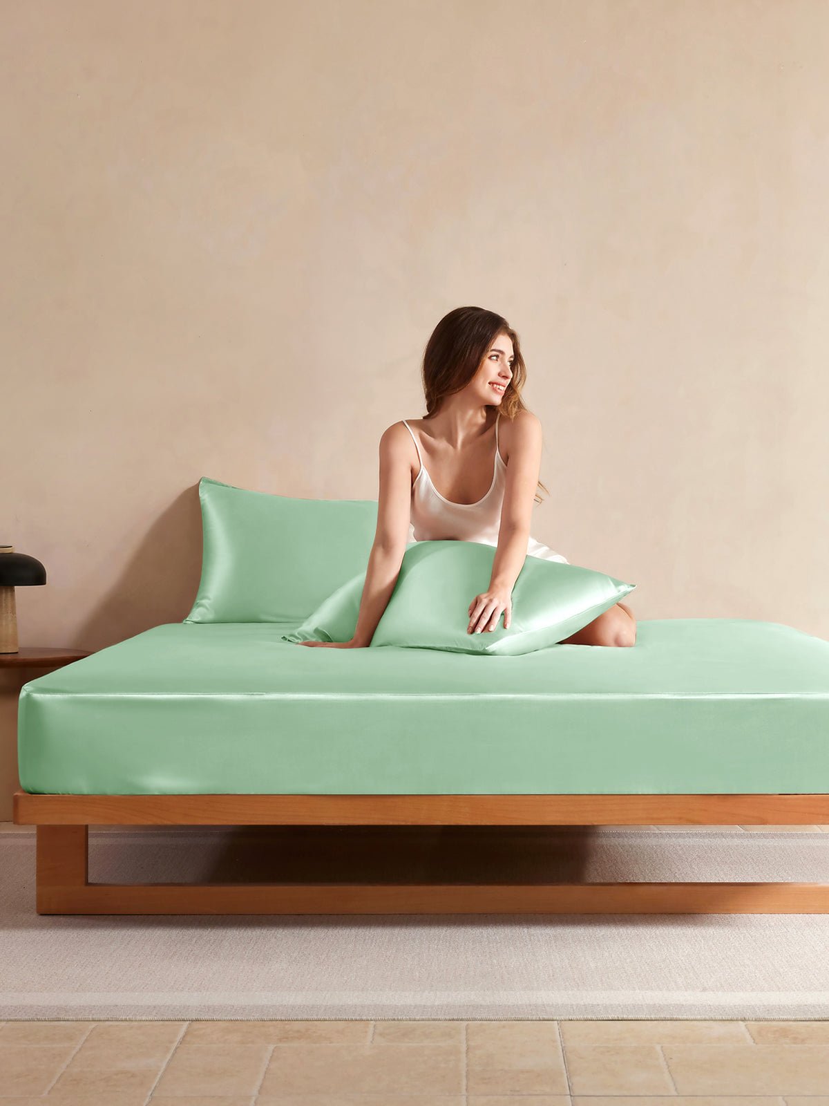 Vegan Silk Fitted Sheet Set