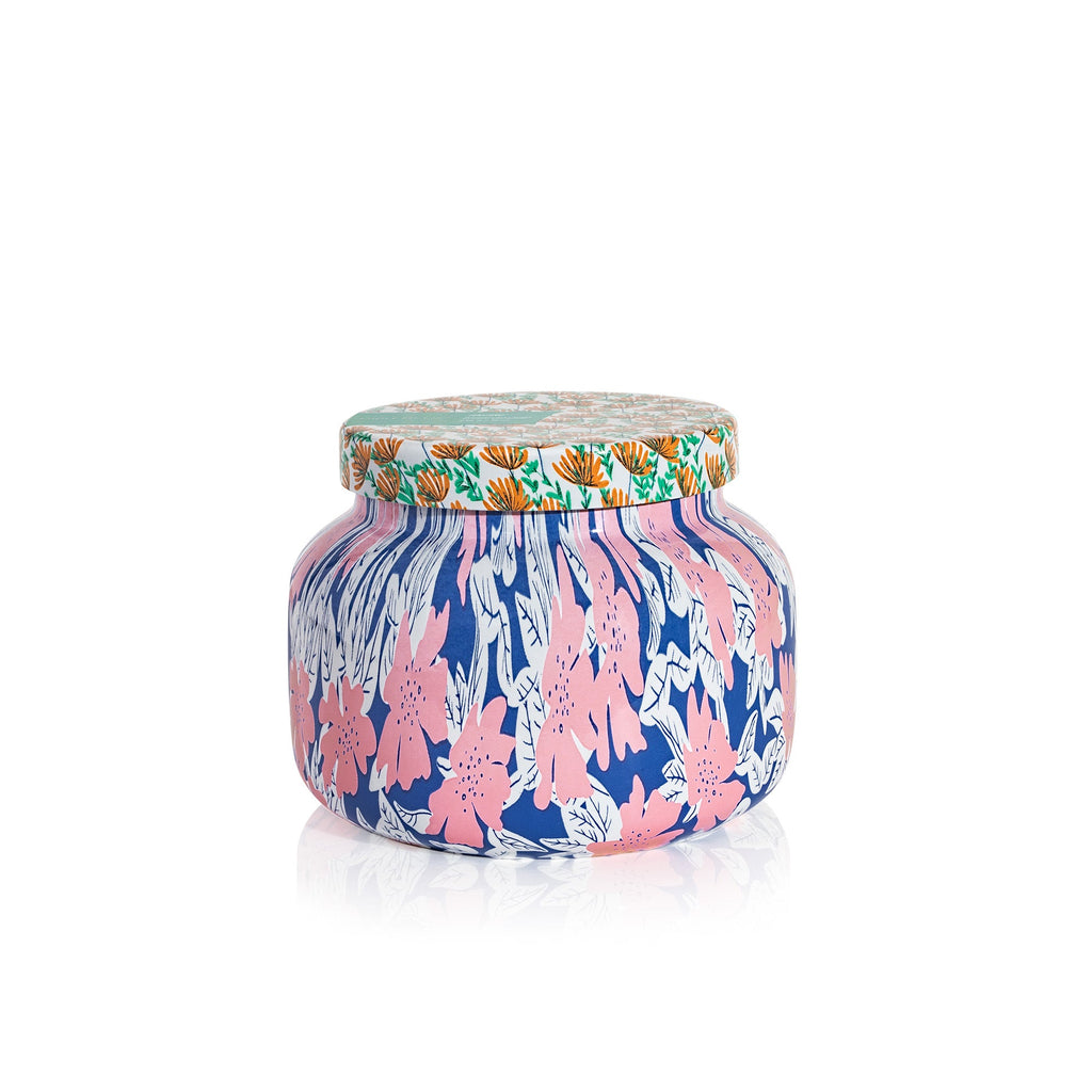 Volcano Pattern Play Signature Candle