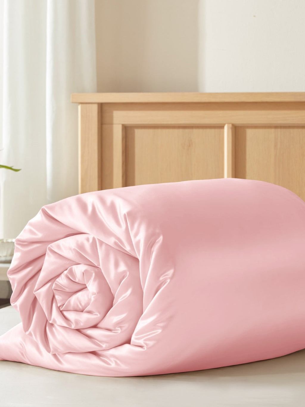 Winter Mulberry Silk Comforter Set