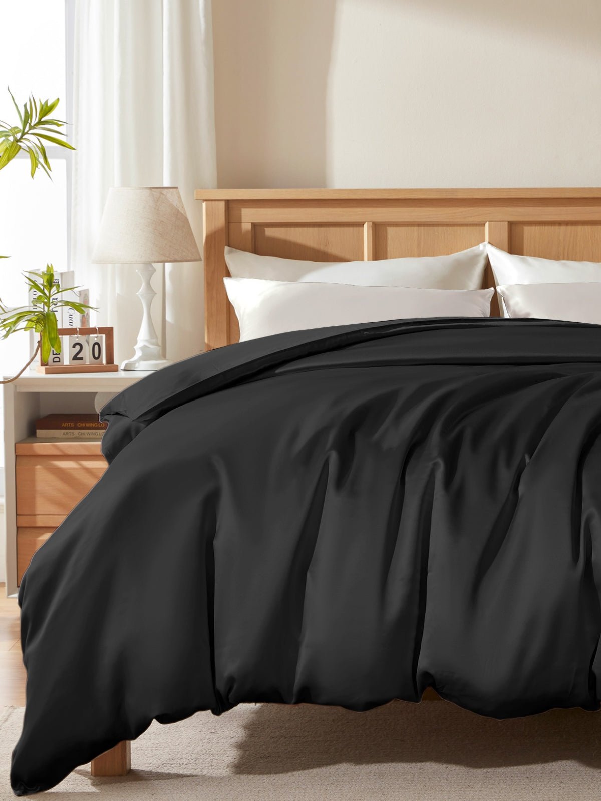 Winter Mulberry Silk Comforter Set